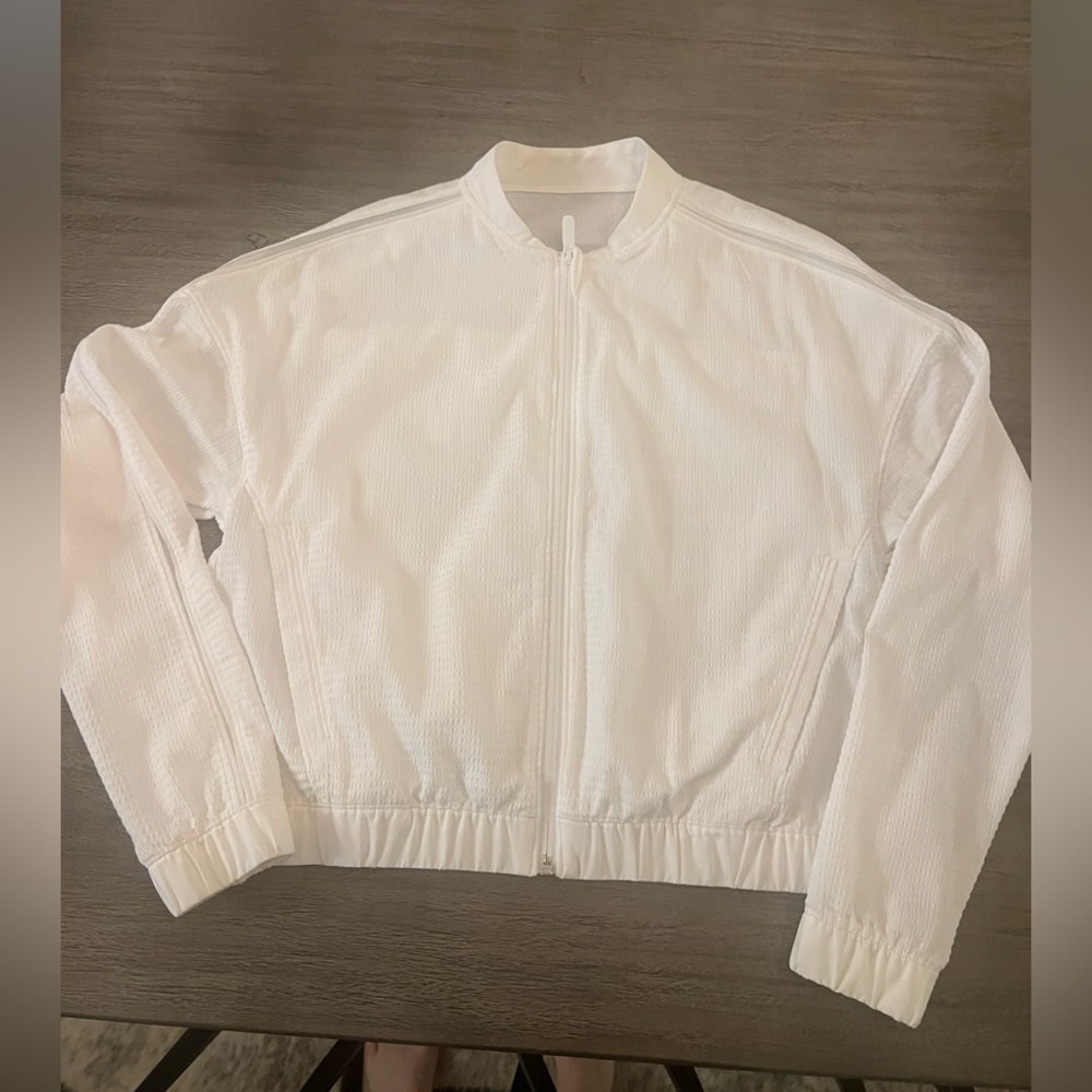 Lululemon Jacket - Picture 2 of 2